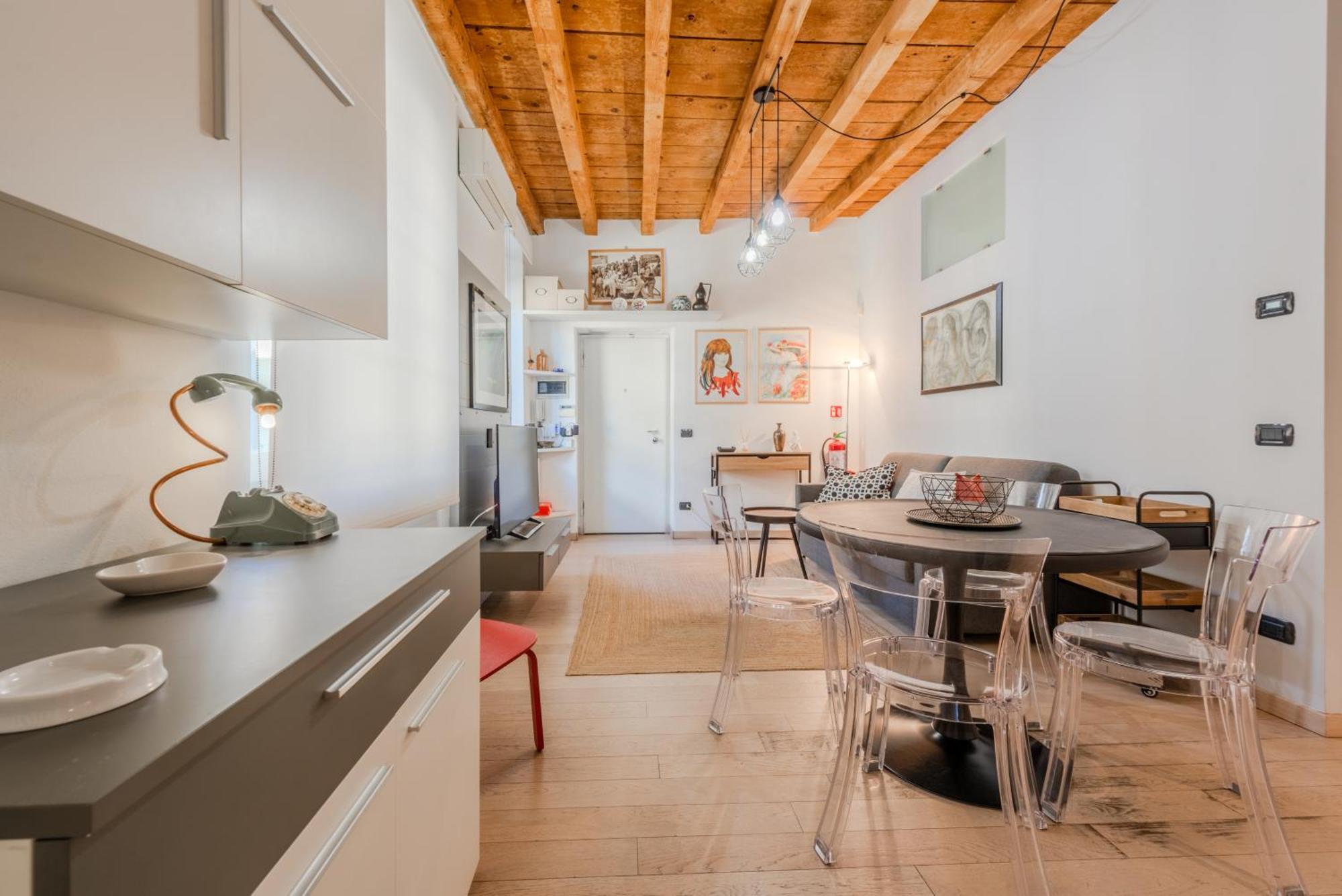 밀라노 Crocetta Modern Flat 아파트 외부 사진