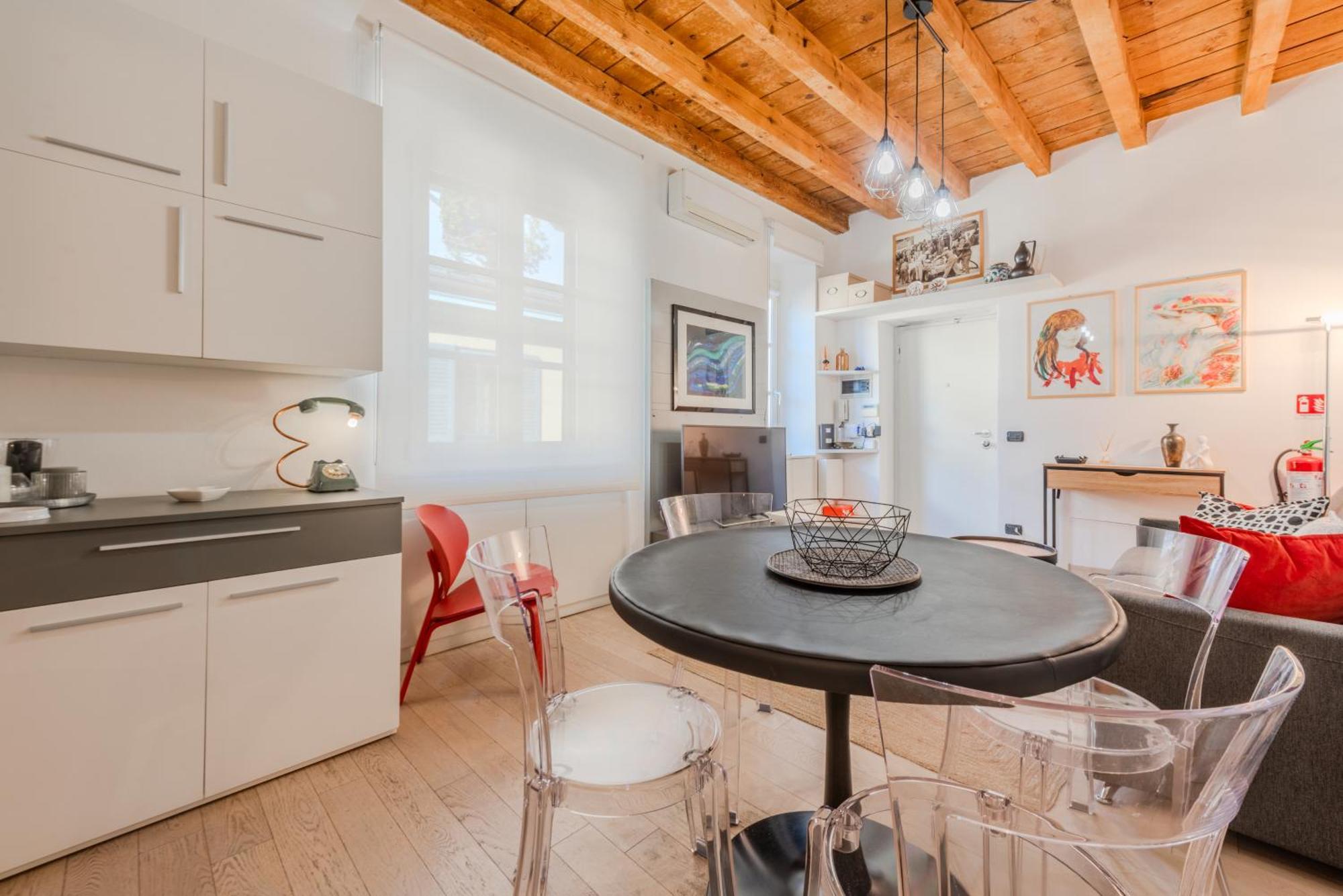 밀라노 Crocetta Modern Flat 아파트 외부 사진